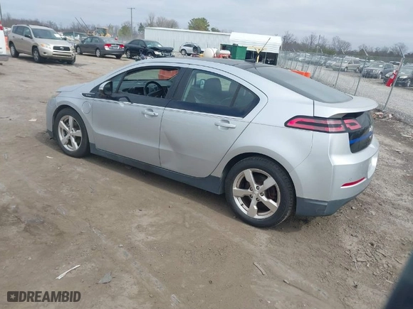 2011 Chevrolet Volt with VIN 1G1RD6E45BU101663, listed as a IAAI auction lot 41799407 with NaN miles. Bid and sale history available at carsss.com. Image 3.