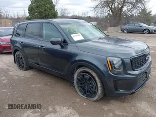 2022 Kia Telluride EX with VIN 5XYP3DHC6NG218702, listed as a IAAI auction lot 41900380 with 46,876 mi miles and . Bid and sale history available at carsss.com. Image 1.