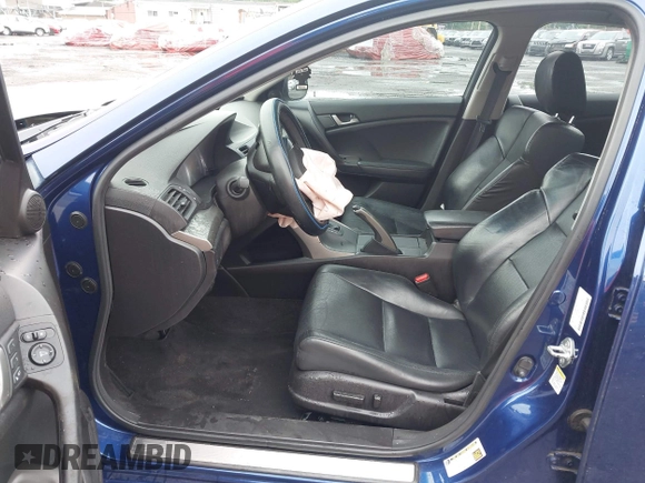 2010 Acura TSX with VIN JH4CU2F60AC015721, listed as a IAAI auction lot 42368281 with 173,426 mi miles and . Bid and sale history available at DreamBid. Image 5.