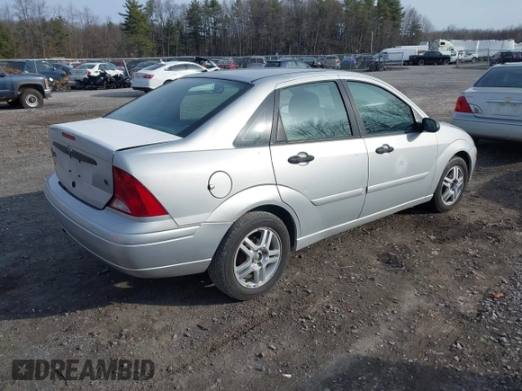 2002 Ford Focus SE with VIN 1FAFP34P82W305959, listed as a IAAI auction lot 41916697 with 136,549 mi miles and . Bid and sale history available at carsss.com. Image 4.