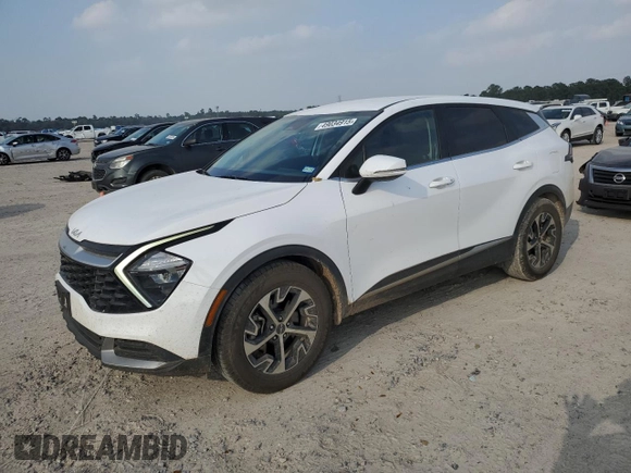 2023 Kia Sportage EX z VIN 5XYK33AF5PG112155, wystawiony jako Copart lot #49034915 z przebiegiem 29 653 mil mil oraz Czysty tytuł • Clean title. Historia ofert i sprzedaży dostępna na DreamBid. Obrazek 1.
