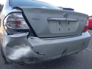 2004 Toyota Camry LE z VIN JTDBE32K040263783, wystawiony jako IAAI lot #42066013 z przebiegiem 204 531 mil mil oraz . Historia ofert i sprzedaży dostępna na DreamBid. Obrazek 6.