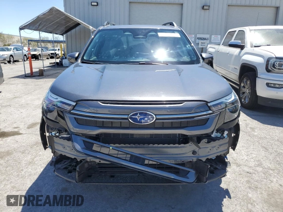 2025 Subaru Forester Premium с VIN JF2SLDBC7SH442858, выставлен на аукционе Copart как лот 59335765 с пробегом 2 555 миль миль и Списание • Salvage title. История ставок и продаж доступна на DreamBid. Изображение 5.