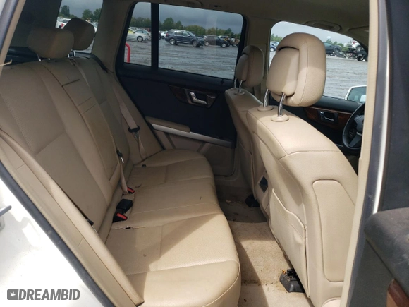 2010 Mercedes-Benz GLK-Class GLK 350 with VIN WDCGG8HB8AF387551, listed as a Copart auction lot 71420084 with NaN miles and Salvage Title. Bid and sale history available at carsss.com. Image 11.