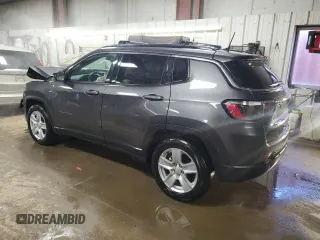2022 Jeep Compass Latitude with VIN 3C4NJCBB1NT189125, listed as a Copart auction lot 49961065 with 39,934 mi miles and Salvage Title. Bid and sale history available at carsss.com. Image 2.