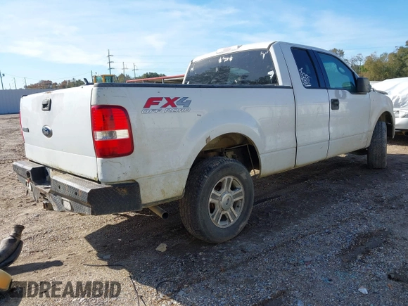 2006 Ford F-150 STX with VIN 1FTRX14W56NB45439, listed as a IAAI auction lot 41020833 with 401,176 mi miles. Bid and sale history available at carsss.com. Image 4.