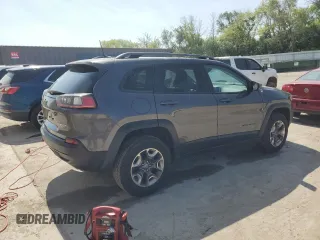 2019 Jeep Cherokee Trailhawk with VIN 1C4PJMBX0KD361639, listed as a Copart auction lot 60549865 with 95,888 mi miles and Salvage title. Bid and sale history available at DreamBid. Image 3.