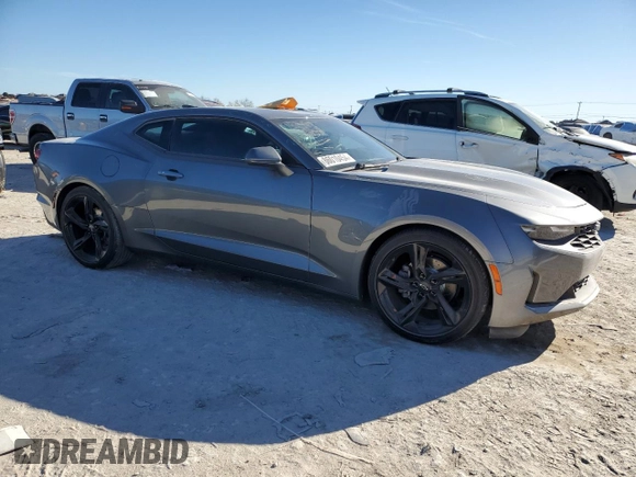 2020 Chevrolet Camaro 1LS with VIN 1G1FB1RX7L0144877, listed as a Copart auction lot 86010454 with 28,742 mi miles and Clean title. Bid and sale history available at DreamBid. Image 4.