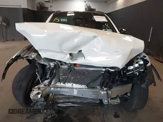 2022 Mercedes-Benz GLC 300 z VIN W1N0G8EB2NV351757, wystawiony jako IAAI lot #42097931 z przebiegiem 42 930 mil mil oraz . Historia ofert i sprzedaży dostępna na DreamBid. Obrazek 6.