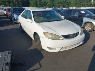 2005 Toyota Camry STD с VIN 4T1BE32K65U425597, выставлен на аукционе IAAI как лот 42795748 с пробегом 212 511 миль миль и . История ставок и продаж доступна на DreamBid. Изображение 1.