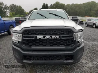 2022 Ram 2500 Tradesman z VIN 3C6UR4CJ2NG200455, wystawiony jako Copart lot #71545564 z przebiegiem 33 839 mil mil oraz Szkoda całkowita • Salvage title. Historia ofert i sprzedaży dostępna na DreamBid. Obrazek 5.