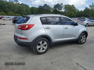2011 Kia Sportage LX z VIN KNDPB3A20B7062731, wystawiony jako Copart lot #52949695 z przebiegiem 242 639 mil mil oraz Szkoda całkowita • Salvage title. Historia ofert i sprzedaży dostępna na DreamBid. Obrazek 3.