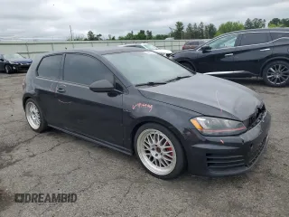2015 Volkswagen GTI S z VIN 3VWTT7AU8FM049156, wystawiony jako Copart lot #59897205 z przebiegiem 118 479 mil mil oraz Szkoda całkowita • Salvage title. Historia ofert i sprzedaży dostępna na DreamBid. Obrazek 4.