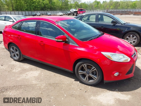 2014 Ford Focus SE with VIN 1FADP3F27EL446519, listed as a IAAI auction lot 42049152 with 115,912 mi miles and . Bid and sale history available at carsss.com. Image 1.