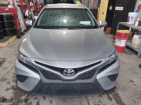 2018 Toyota Camry LE with VIN 4T1B11HK3JU113318, listed as a IAAI auction lot 41972881 with 76,420 mi miles. Bid and sale history available at carsss.com. Image 12.