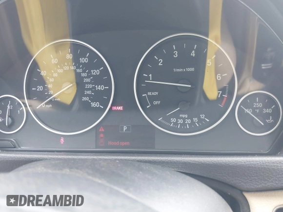2015 BMW 3 Series 328i with VIN WBA3A5G50FNS91133, listed as a IAAI auction lot 41890141 with 119,495 mi miles. Bid and sale history available at carsss.com. Image 7.