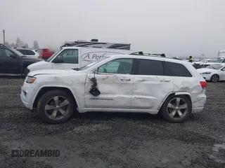 2016 Jeep Grand Cherokee High Altitude with VIN 1C4RJFCG9GC389262, listed as a IAAI auction lot 41272910 with 128,813 mi miles. Bid and sale history available at carsss.com. Image 15.