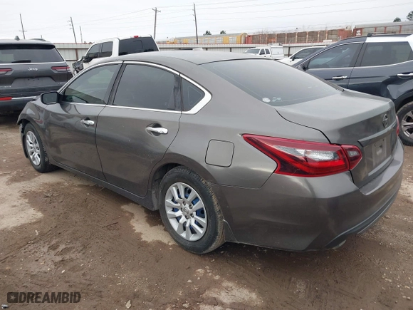 2016 Nissan Altima 2.5 SR with VIN 1N4AL3AP5GN364541, listed as a IAAI auction lot 41567623 with 97,712 mi miles. Bid and sale history available at carsss.com. Image 3.