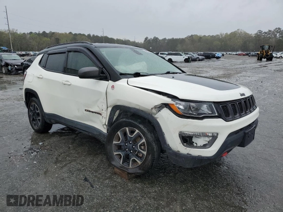 2019 Jeep Compass Trailhawk with VIN 3C4NJDDB0KT671213, listed as a Copart auction lot 49506685 with 77,985 mi miles and Salvage Title. Bid and sale history available at carsss.com. Image 4.