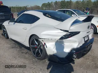 2021 Toyota GR Supra 3.0 with VIN WZ1DB0C08MW043660, listed as a IAAI auction lot 41865609 with 17,463 mi miles. Bid and sale history available at carsss.com. Image 3.