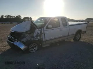 1997 Ford F-150 XL z VIN 1FTEX17L6VNC64972, wystawiony jako Copart lot #44467905 z przebiegiem 163 982 mil mil oraz Szkoda całkowita • Salvage title. Historia ofert i sprzedaży dostępna na DreamBid. Obrazek 1.