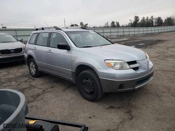 2006 Mitsubishi Outlander LS with VIN JA4LZ31F26U037182, listed as a Copart auction lot 44133725 with 241,823 mi miles and Salvage Title. Bid and sale history available at carsss.com. Image 4.