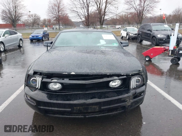 2007 Ford Mustang Deluxe with VIN 1ZVHT80N375320203, listed as a IAAI auction lot 41871055 with 80,891 mi miles. Bid and sale history available at carsss.com. Image 12.