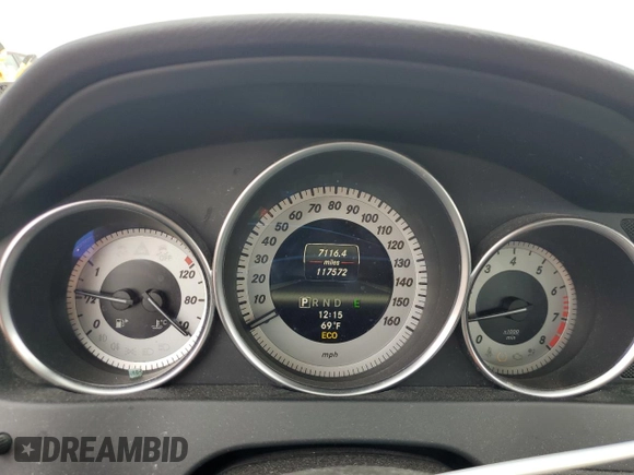 2013 Mercedes-Benz C 300 Sport z VIN WDDGF8AB9DR283386, wystawiony jako Copart lot #58867615 z przebiegiem 117 572 mil mil oraz Szkoda całkowita • Salvage title. Historia ofert i sprzedaży dostępna na DreamBid. Obrazek 9.