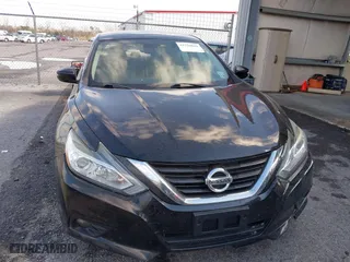 2018 Nissan Altima 2.5 SL with VIN 1N4AL3AP3JC156774, listed as a IAAI auction lot 41316010 with 164,647 mi miles. Bid and sale history available at carsss.com. Image 12.