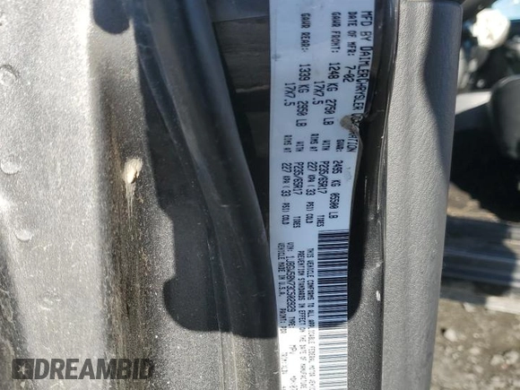 2003 Jeep Grand Cherokee Limited z VIN 1J8GW58N73C502929, wystawiony jako Copart lot #79472734 z przebiegiem 231 176 mil mil oraz Szkoda całkowita • Salvage title. Historia ofert i sprzedaży dostępna na DreamBid. Obrazek 13.