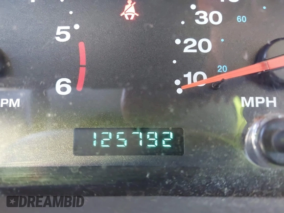2001 Jeep Wrangler Sahara z VIN 1J4FA59S41P313113, wystawiony jako IAAI lot #42266173 z przebiegiem 125 792 mil mil oraz . Historia ofert i sprzedaży dostępna na DreamBid. Obrazek 15.