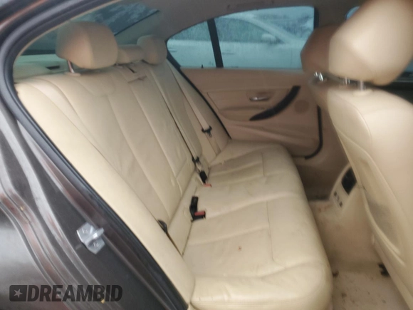 2013 BMW 3 Series 328i xDrive with VIN WBA3B3C54DF535784, listed as a Copart auction lot 85014874 with Not Provided miles and Salvage Title. Bid and sale history available at DreamBid. Image 10.