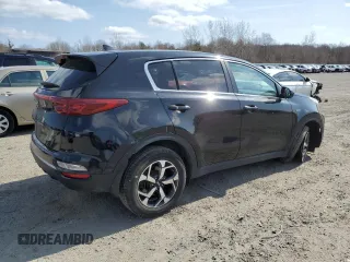 2020 Kia Sportage LX with VIN KNDPMCAC5L7810605, listed as a Copart auction lot 48679385 with 32,195 mi miles and Salvage Title. Bid and sale history available at DreamBid. Image 3.
