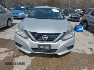 2016 Nissan Altima SR with VIN 1N4AL3AP2GN320402, listed as a IAAI auction lot 41756779 with 213,983 mi miles and . Bid and sale history available at DreamBid. Image 6.