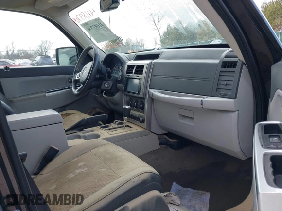 2008 Jeep Liberty Limited with VIN 1J8GN58K88W225660, listed as a IAAI auction lot 41693704 with 219,803 mi miles and . Bid and sale history available at carsss.com. Image 5.