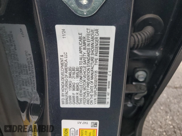 2025 Honda Civic Sport z VIN 19XFL2H83SE010135, wystawiony jako Copart lot #53085035 z przebiegiem 4183 mil mil oraz Szkoda całkowita • Salvage title. Historia ofert i sprzedaży dostępna na DreamBid. Obrazek 14.