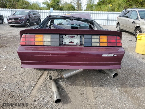 1992 Chevrolet Camaro RS with VIN 1G1FP23E6NL153781, listed as a Copart auction lot 73136424 with 140,028 mi miles and Non Repairable. Bid and sale history available at carsss.com. Image 6.