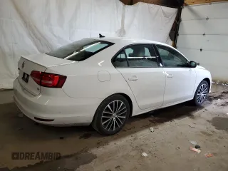 2015 Volkswagen Jetta SE with VIN 3VWD17AJ3FM224154, listed as a Copart auction lot 62846585 with 118,128 mi miles and Salvage title. Bid and sale history available at DreamBid. Image 3.