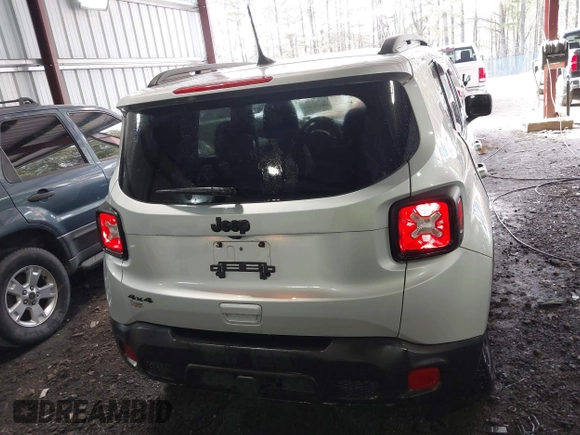 2020 Jeep Renegade Latitude with VIN ZACNJBBB9LPL83624, listed as a IAAI auction lot 41710389 with 40,322 mi miles. Bid and sale history available at carsss.com. Image 16.