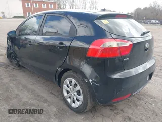 2014 Kia Rio LX with VIN KNADM5A33E6359792, listed as a IAAI auction lot 41911576 with 182,829 mi miles. Bid and sale history available at carsss.com. Image 3.