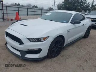 2017 Ford Mustang Shelby GT350 z VIN 1FA6P8JZ1H5525560, wystawiony jako IAAI lot #41526233 z przebiegiem 36 852 mil mil oraz . Historia ofert i sprzedaży dostępna na DreamBid. Obrazek 19.