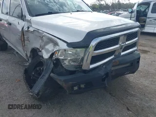 2018 Ram 2500 Tradesman with VIN 3C6UR5CL7JG404668, listed as a IAAI auction lot 41611352 with 138,706 mi miles and . Bid and sale history available at DreamBid. Image 6.
