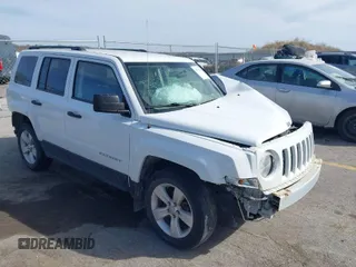 2012 Jeep Patriot Sport with VIN 1C4NJRBB3CD598720, listed as a IAAI auction lot 41734801 with 154,494 mi miles. Bid and sale history available at carsss.com. Image 1.
