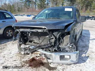 2015 Ford F-150 XLT with VIN 1FTEX1EP4FFC81402, listed as a IAAI auction lot 41352431 with 186,548 mi miles. Bid and sale history available at carsss.com. Image 6.