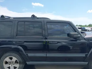 2008 Jeep Commander Sport with VIN 1J8HH48KX8C167462, listed as a IAAI auction lot 42075211 with 183,981 mi miles and . Bid and sale history available at DreamBid. Image 13.