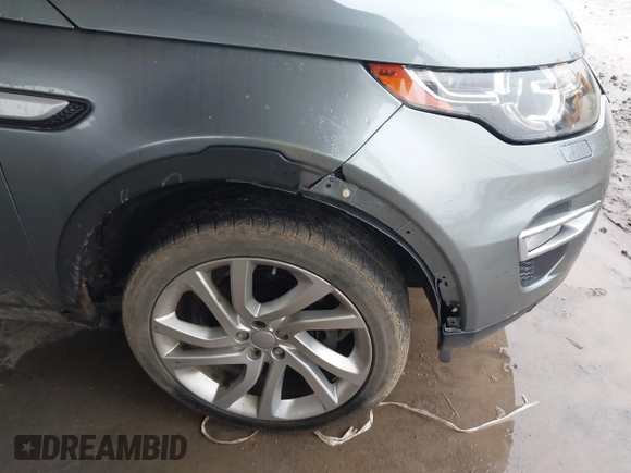 2016 Land Rover Discovery Sport HSE LUX with VIN SALCT2BGXGH611653, listed as a IAAI auction lot 41555517 with 79,864 mi miles. Bid and sale history available at carsss.com. Image 6.