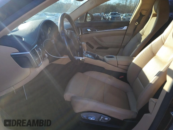 2016 Porsche Panamera 4 with VIN WP0AA2A79GL002671, listed as a Copart auction lot 87905645 with 96,048 mi miles and Salvage title. Bid and sale history available at DreamBid. Image 7.