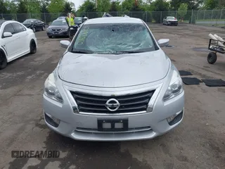2013 Nissan Altima SV with VIN 1N4AL3AP6DC137673, listed as a IAAI auction lot 42198910 with 193,000 mi miles and . Bid and sale history available at DreamBid. Image 12.