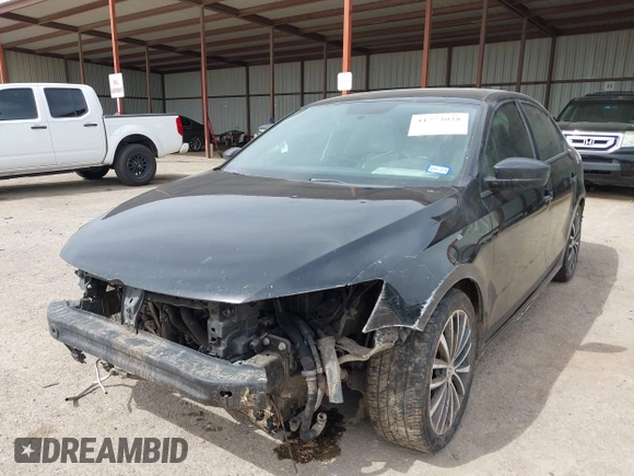 2016 Volkswagen Jetta Sport z VIN 3VWD17AJ0GM409795, wystawiony jako IAAI lot #41773028 z przebiegiem 147 979 mil mil oraz . Historia ofert i sprzedaży dostępna na DreamBid. Obrazek 17.