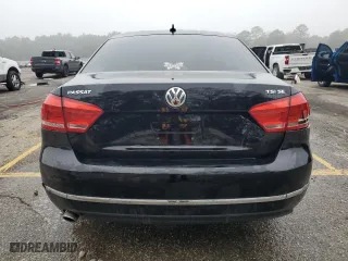 2015 Volkswagen Passat 1.8T Sport with VIN 1VWBT7A39FC088875, listed as a Copart auction lot 84432844 with 183,489 mi miles and Salvage Title. Bid and sale history available at carsss.com. Image 6.